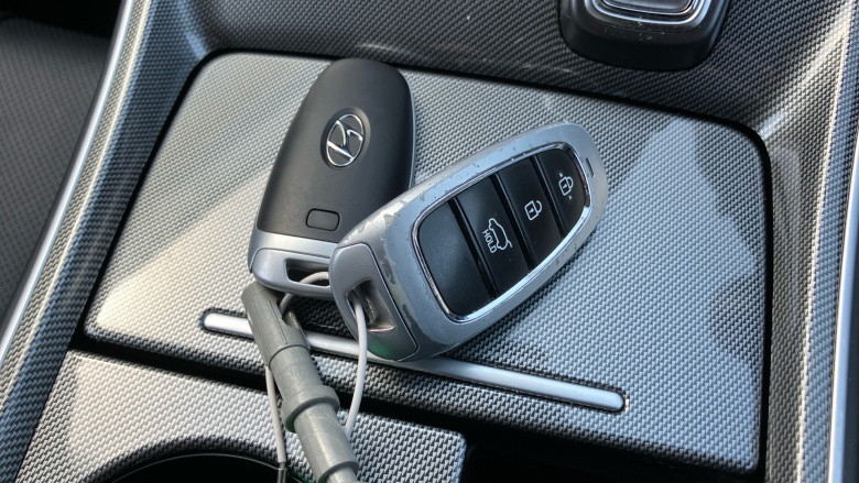 Hyundai SANTA FE 1.6 TGDi Hybrid Premium 5dr Auto Hybrid Estate